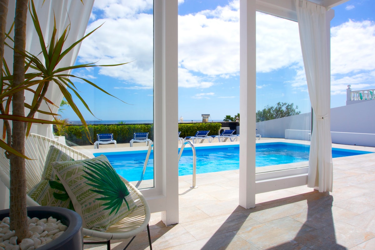 Villa El Ancla *****Sea Views & Relax