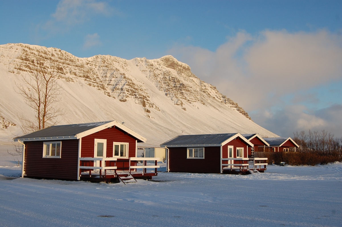 Móar Cottages 2