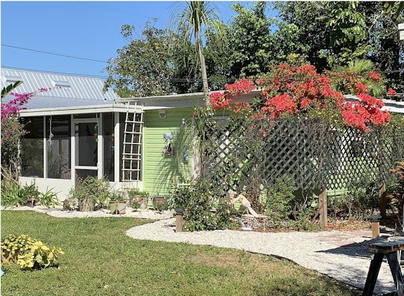 Susie 's Old Florida Cottage