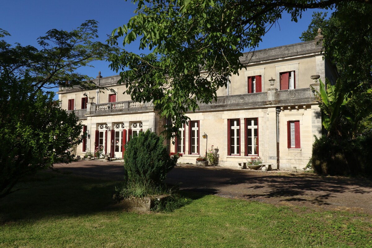 Domaine de Champ rose (Chambre Erable)+piscine