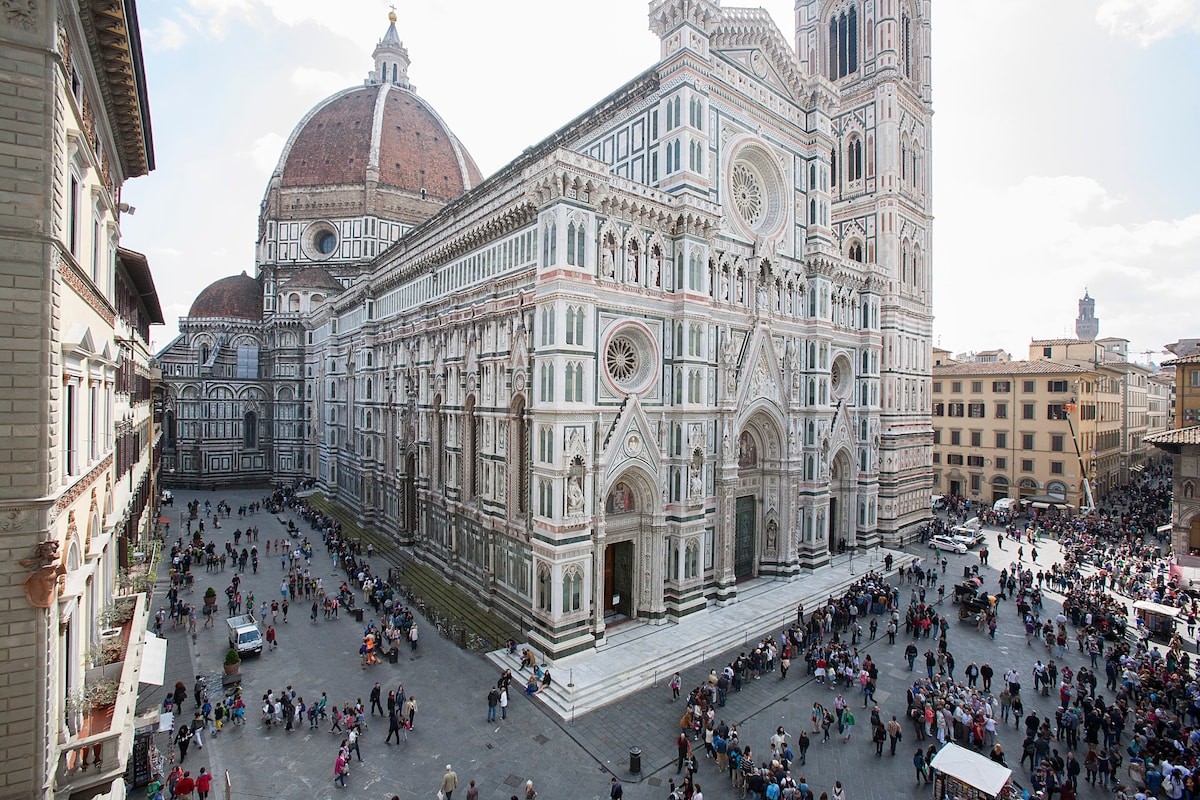 佛罗伦萨大教堂（ Duomo of Florence ） -大教堂旁的独特公寓