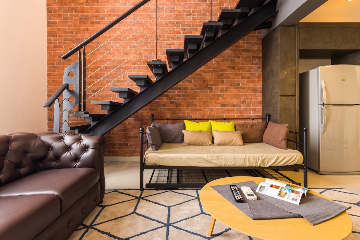 De Loft by HomeyHome ，可供4人入住，距离市中心3公里>吉隆坡城中城6公里>吉隆坡城中城