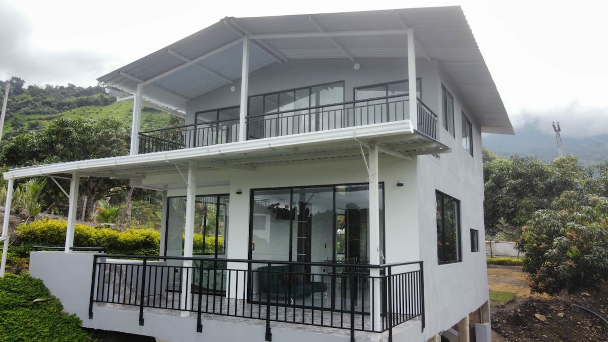 Ébano Casa Campestre Hermosa Vista con Jacuzzi