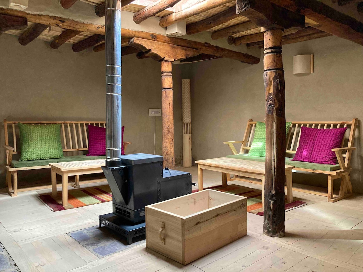 Himalayan Bauhaus Residence-Cozy