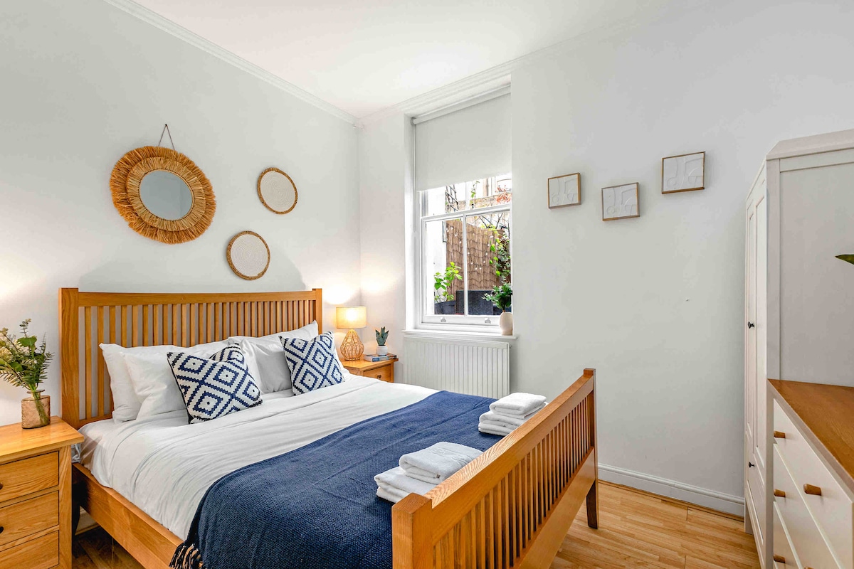 Cozy Covent Garden/Oxford Street apartment