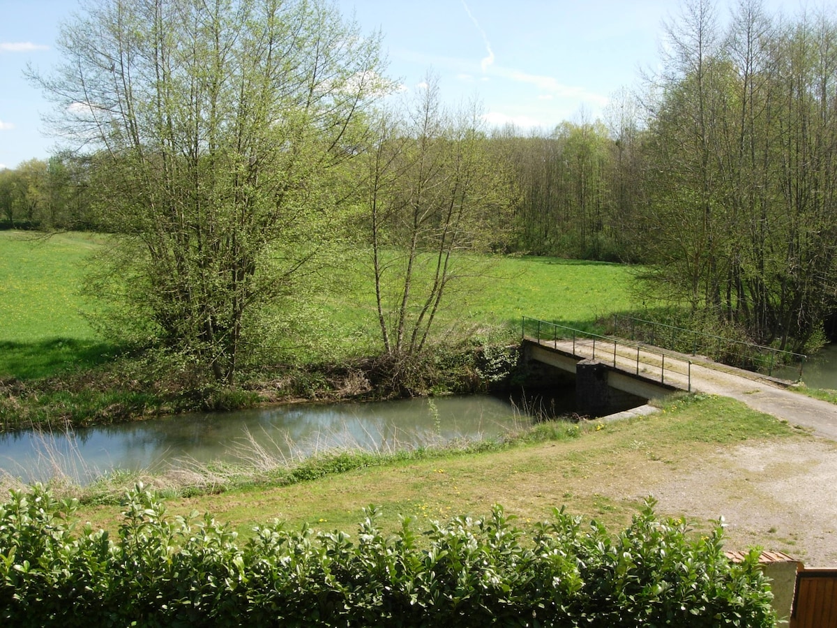 1 - Location - Découvrez une ferme bourguignonne