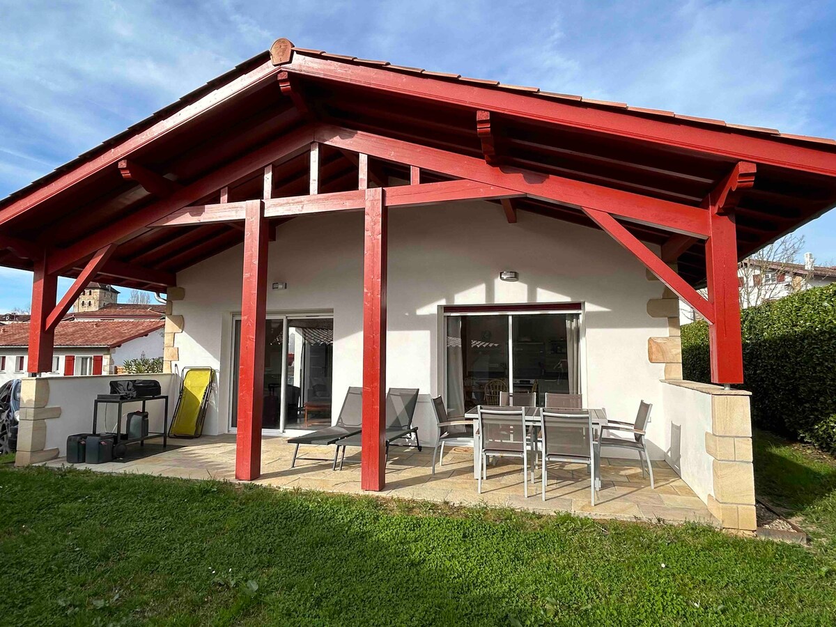 NEW-Le Lavoir-walk to town-climatisé-privé-pets