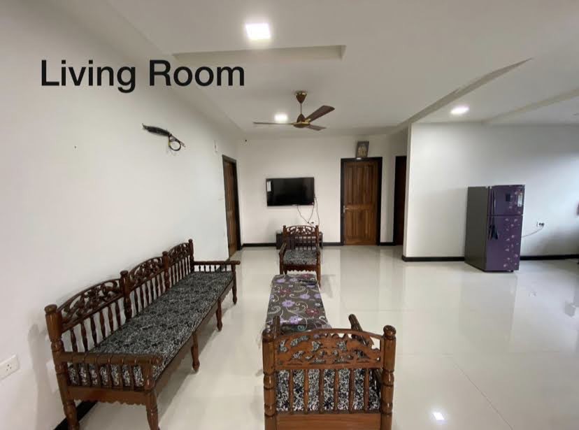 Sri Nivasam - Service Apt ( 1 Room ) - 9440154256