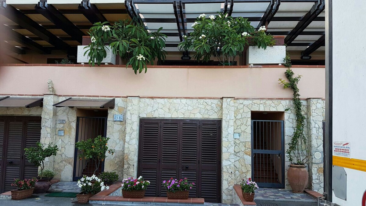Taormina海温馨舒适的房子