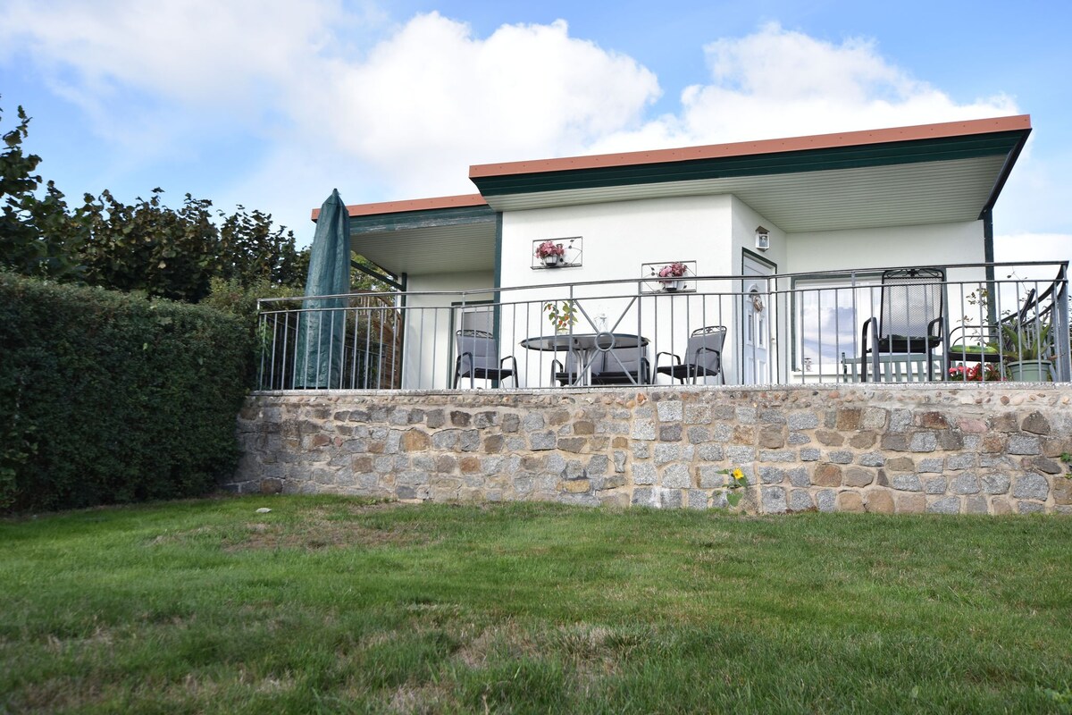 Holiday home with fireplace in Sternberg