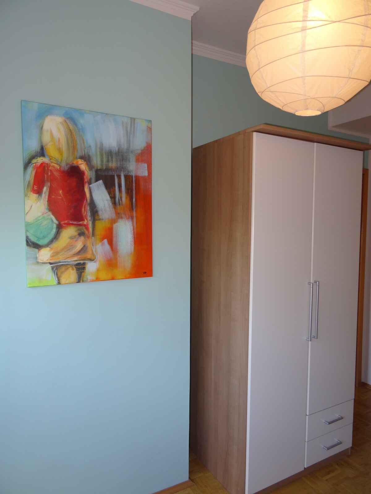 Aachen的两间舒适的Mansard房间