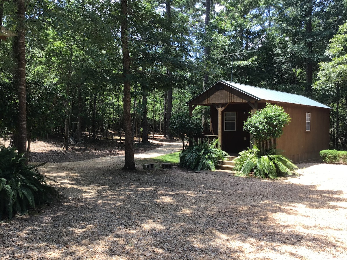 Cabin # 1 at Creekwood Gardens