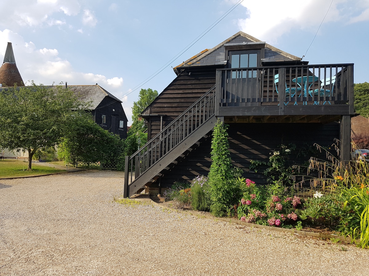 Home Farm Oast Studio