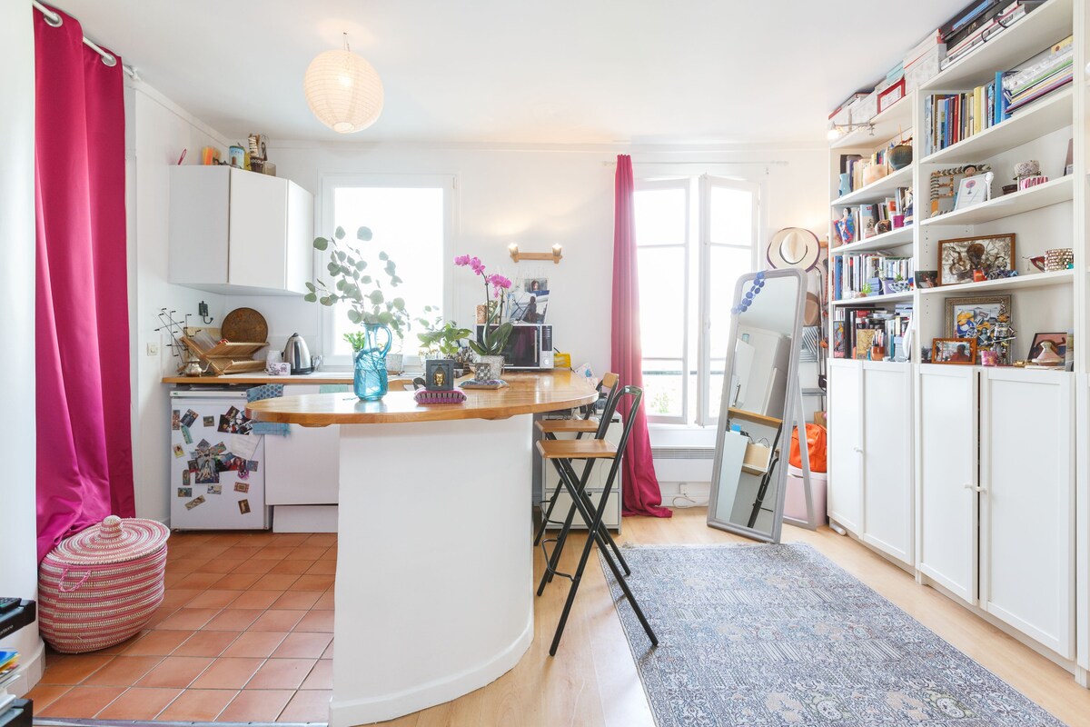 charmant cozy studio à Montmartre