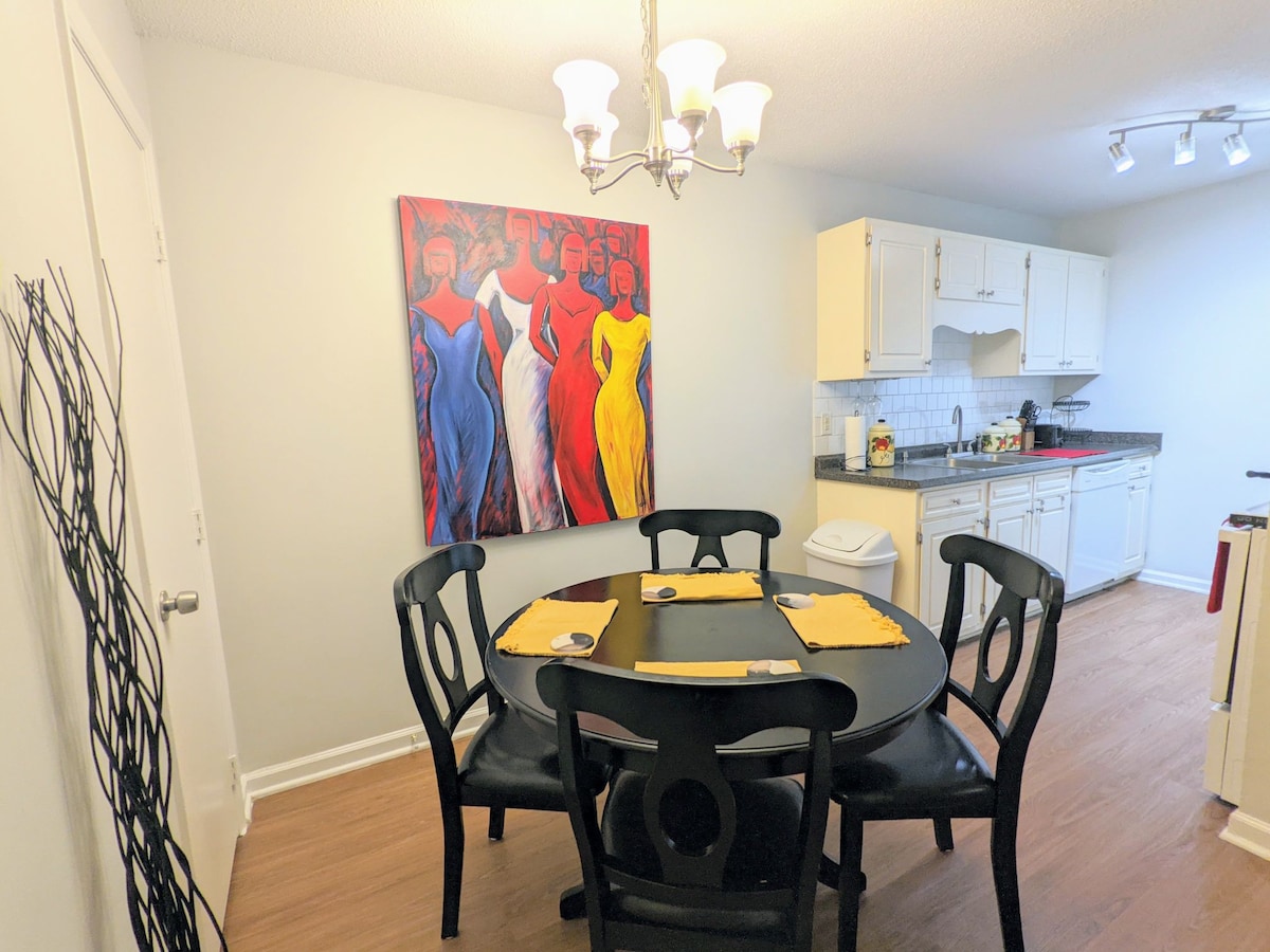 Queen/Full 2BR Long-term, Wi-Fi, Pool