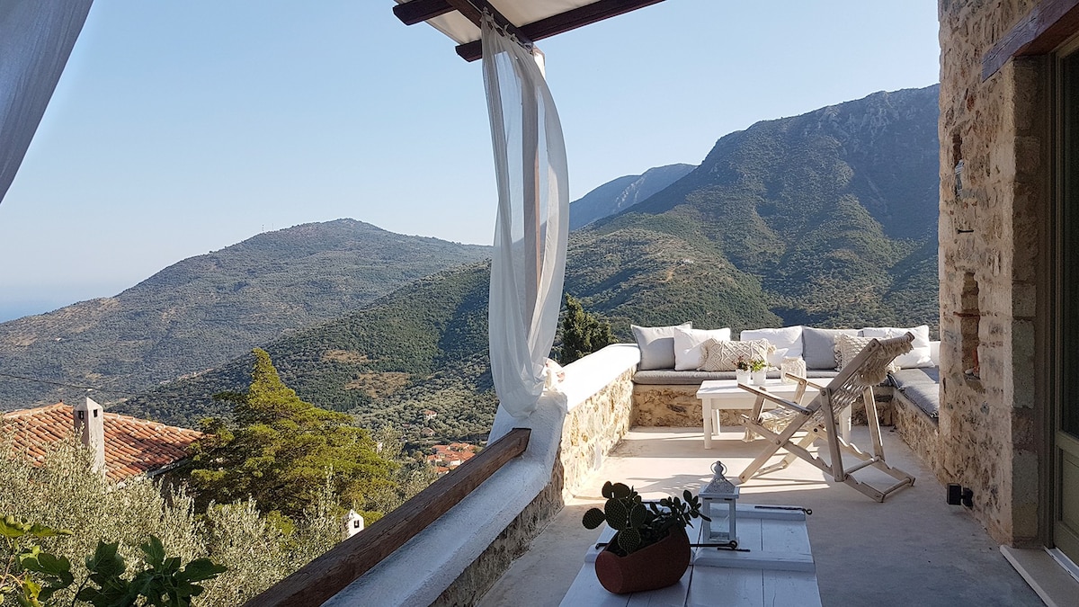 Three Skylights - PELOPONNESE