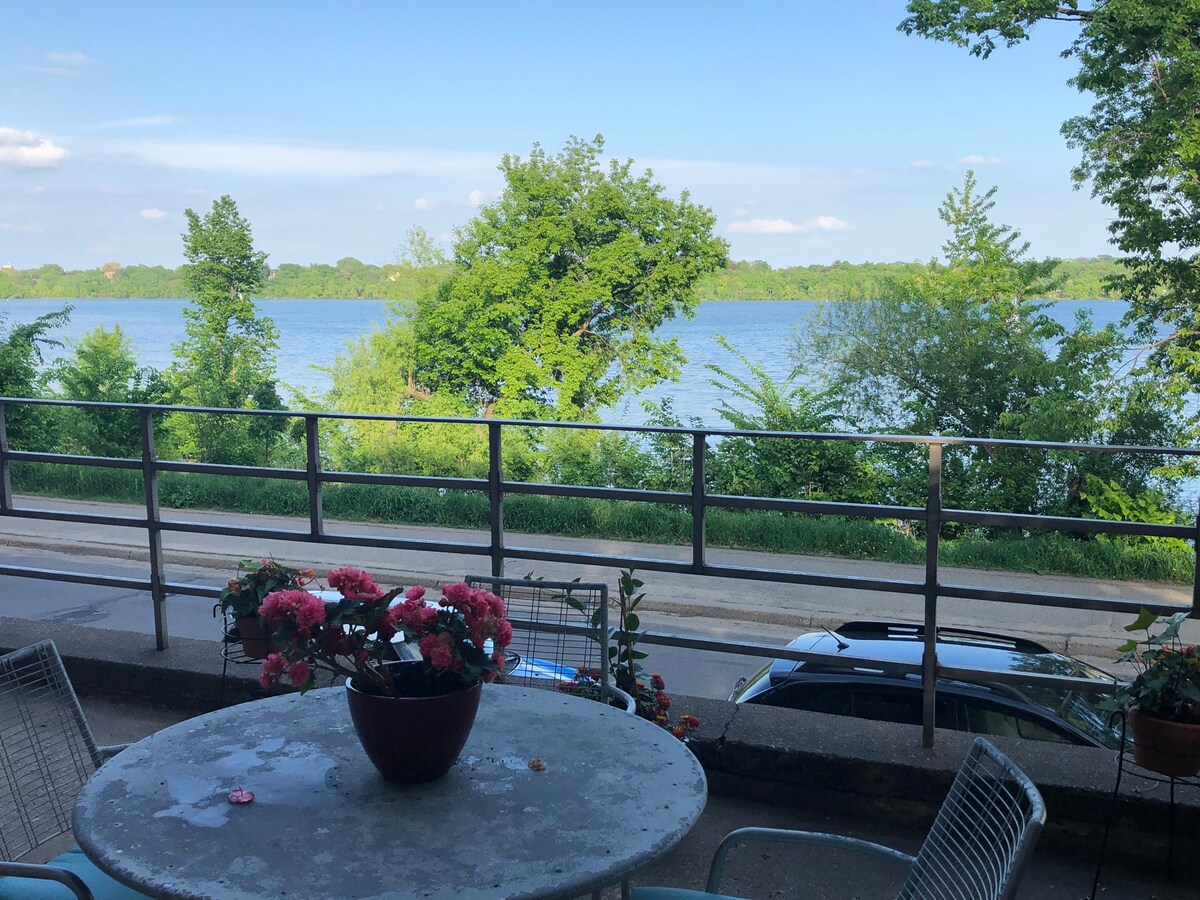 Furnished Condo with Lake Harriet Views !