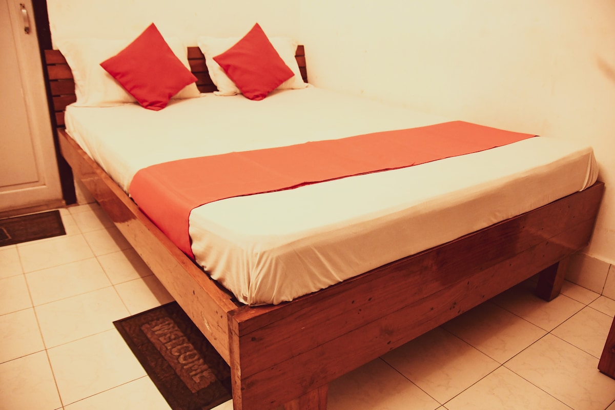 Deluxe Queen Room with Breakfast in Karimganj