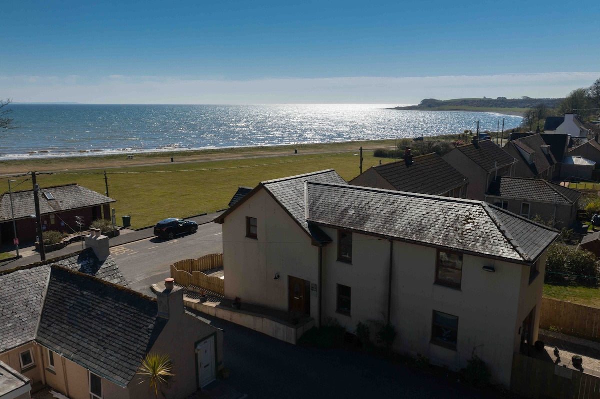 Sandy Bay House Self Catering
