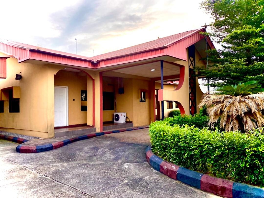 Serviced Guesthouse