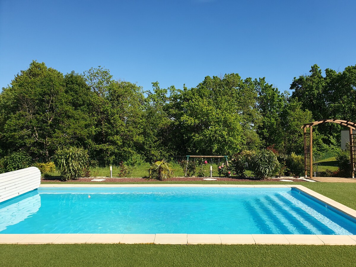 Villa avec piscine 8/10 pers