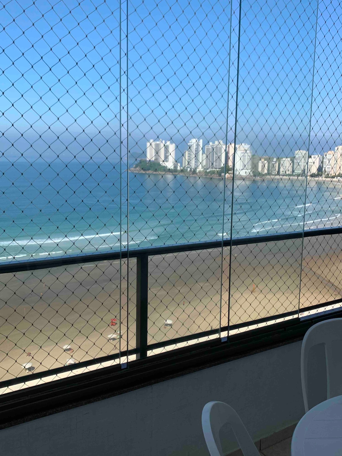 Jequitibá - Adorável apartamento com vista total