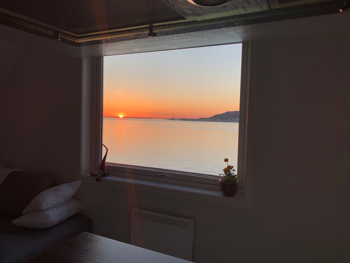 Beautiful sea view apartment in Ålesund city