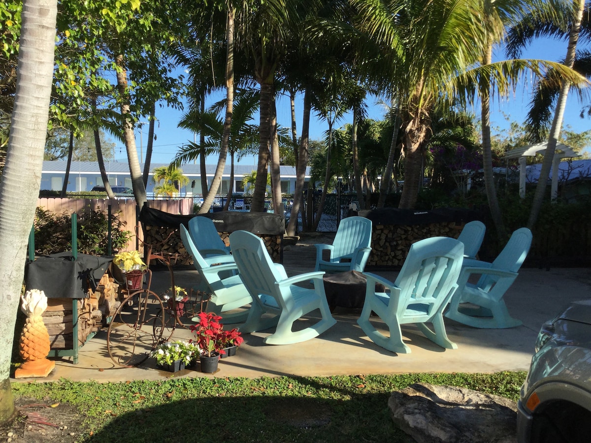 RV Site at the ParkView, Jensen Bch, Fl