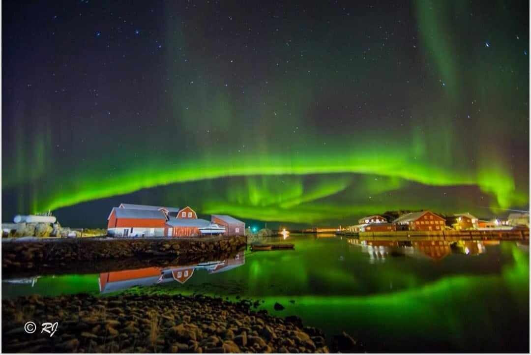 Lofoten,Laukvik. 
Midnightsun & Aurora Borealis