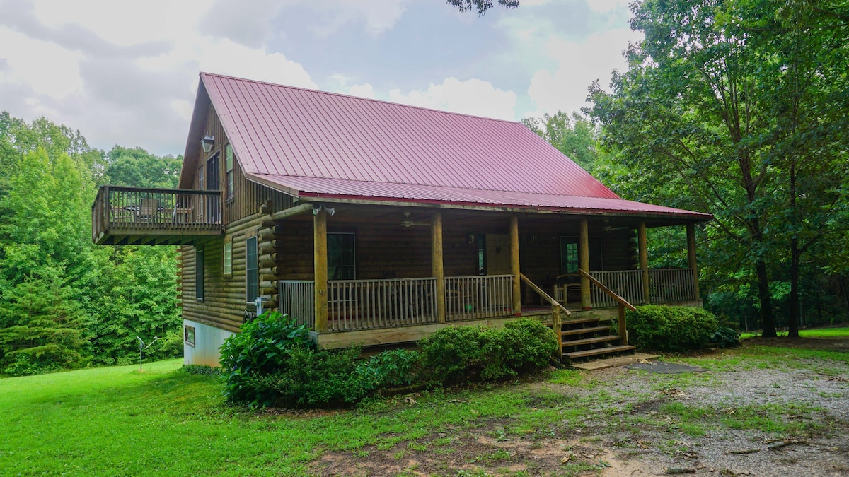 Secluded Spring Creek Cabin