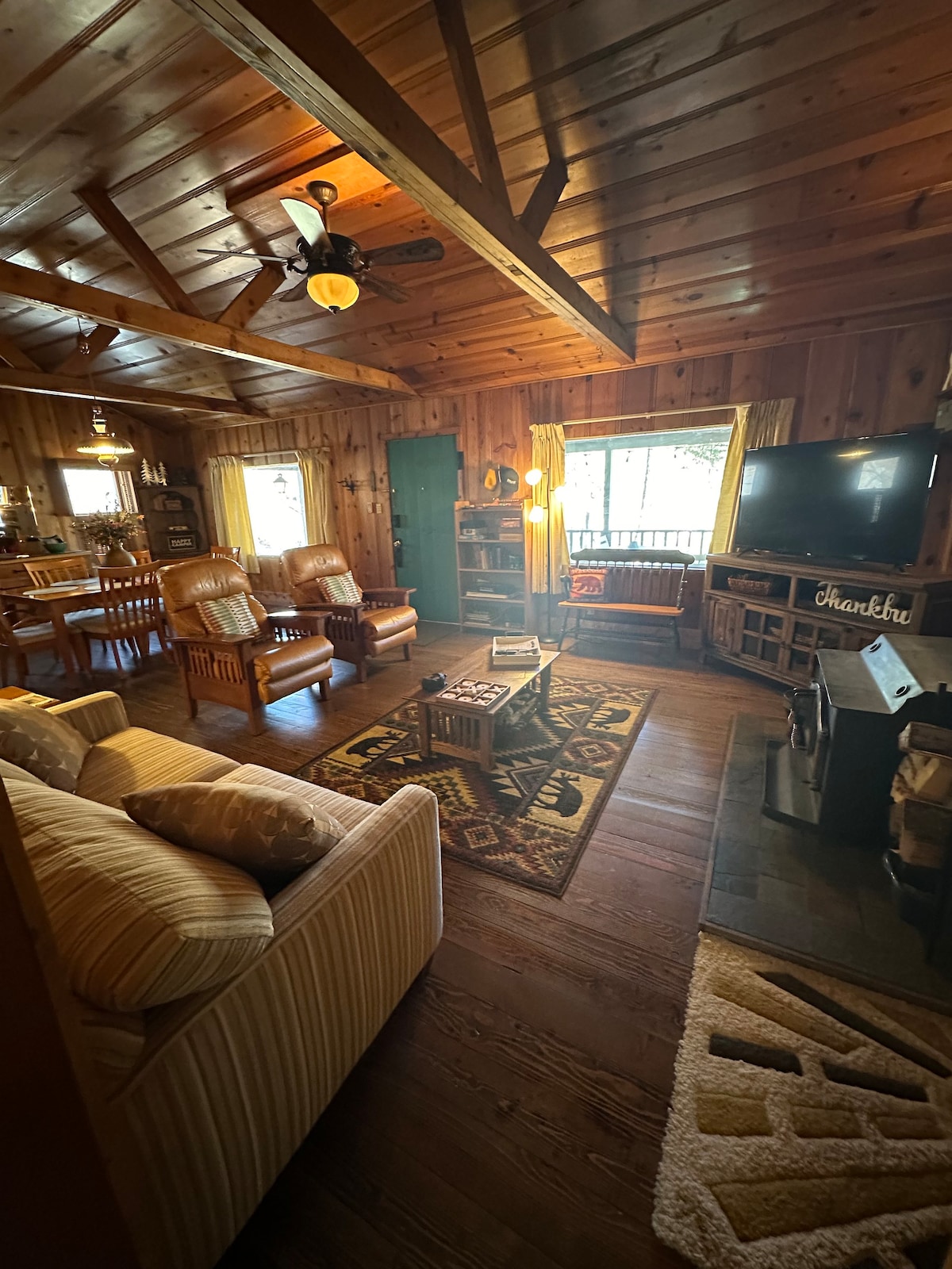 The Grand Cabin at Cloudcroft
