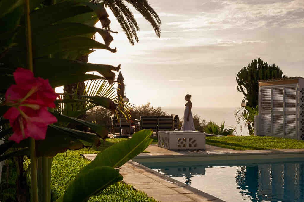 这栋5星级海景别墅配备私人泳池和海景