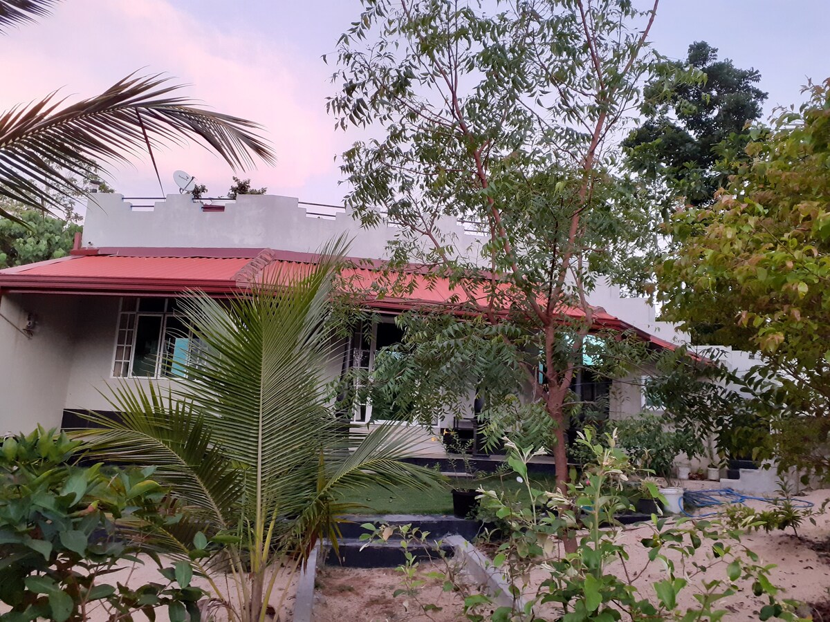 HOME STAY LANKA,Private Family Villa