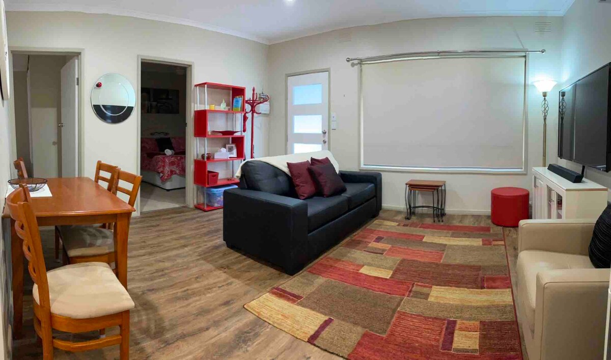 Central Red BnB Wodonga