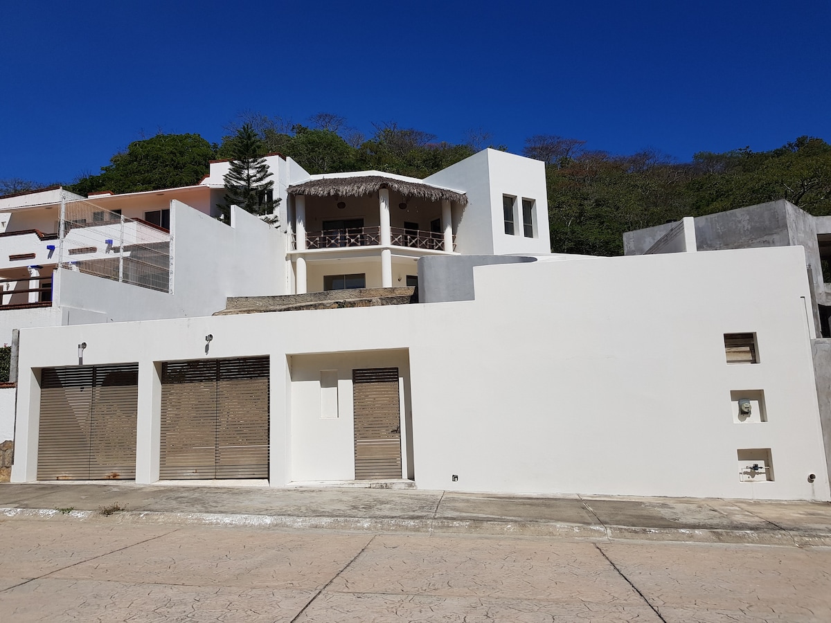 Casa Huatulco。绝佳的地理位置。