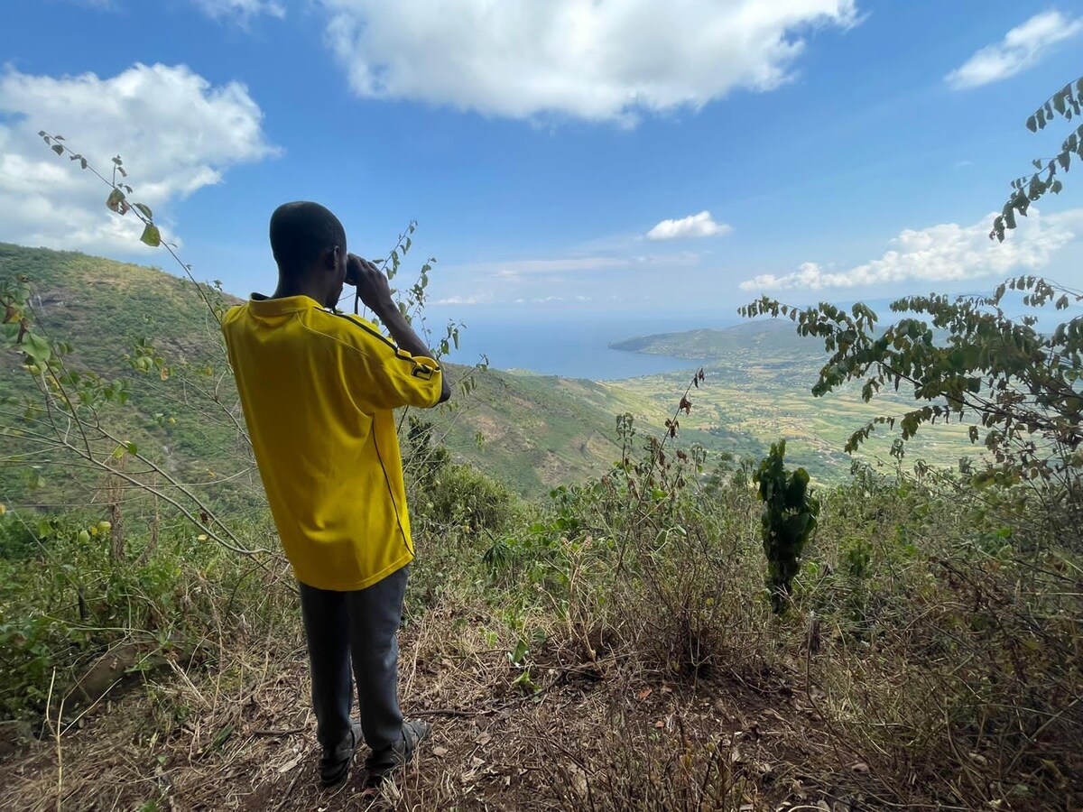 Safaris around lake Victoria Kenya