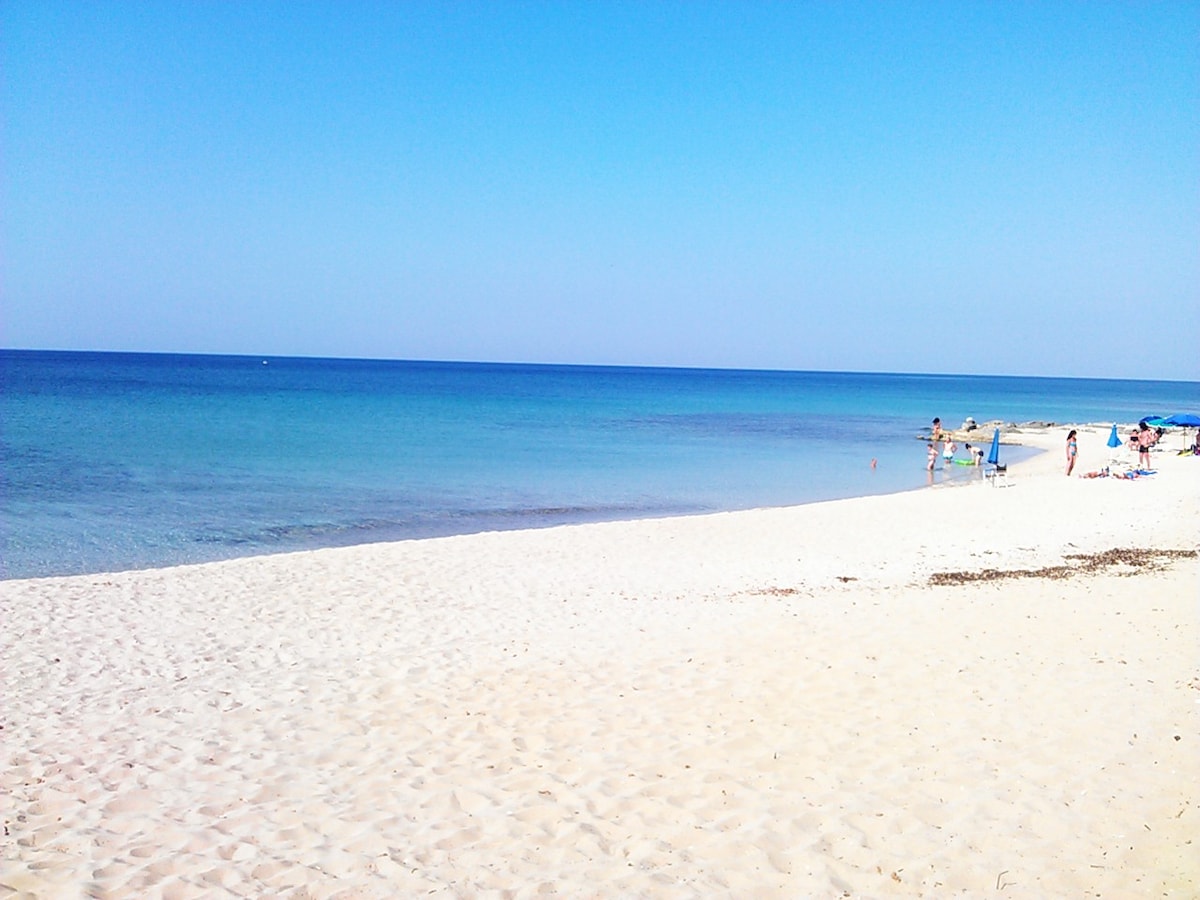 Salento villetta schiera A/C 100m spiaggia Puglia