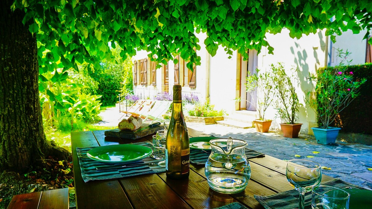 Maison de Campagne avec Grand Jardin à la Ferme