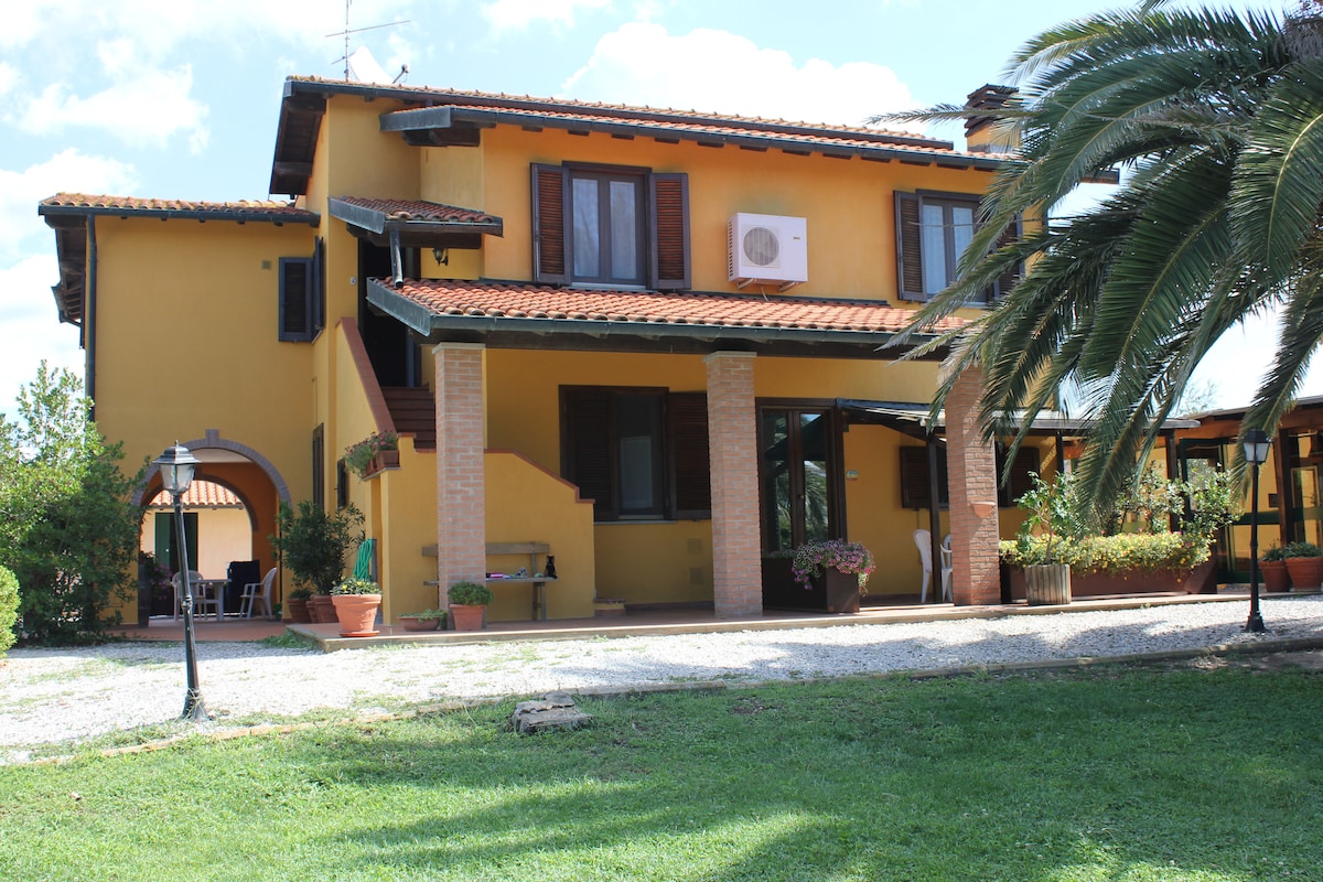 Apartment + pool Maremma Tuscany