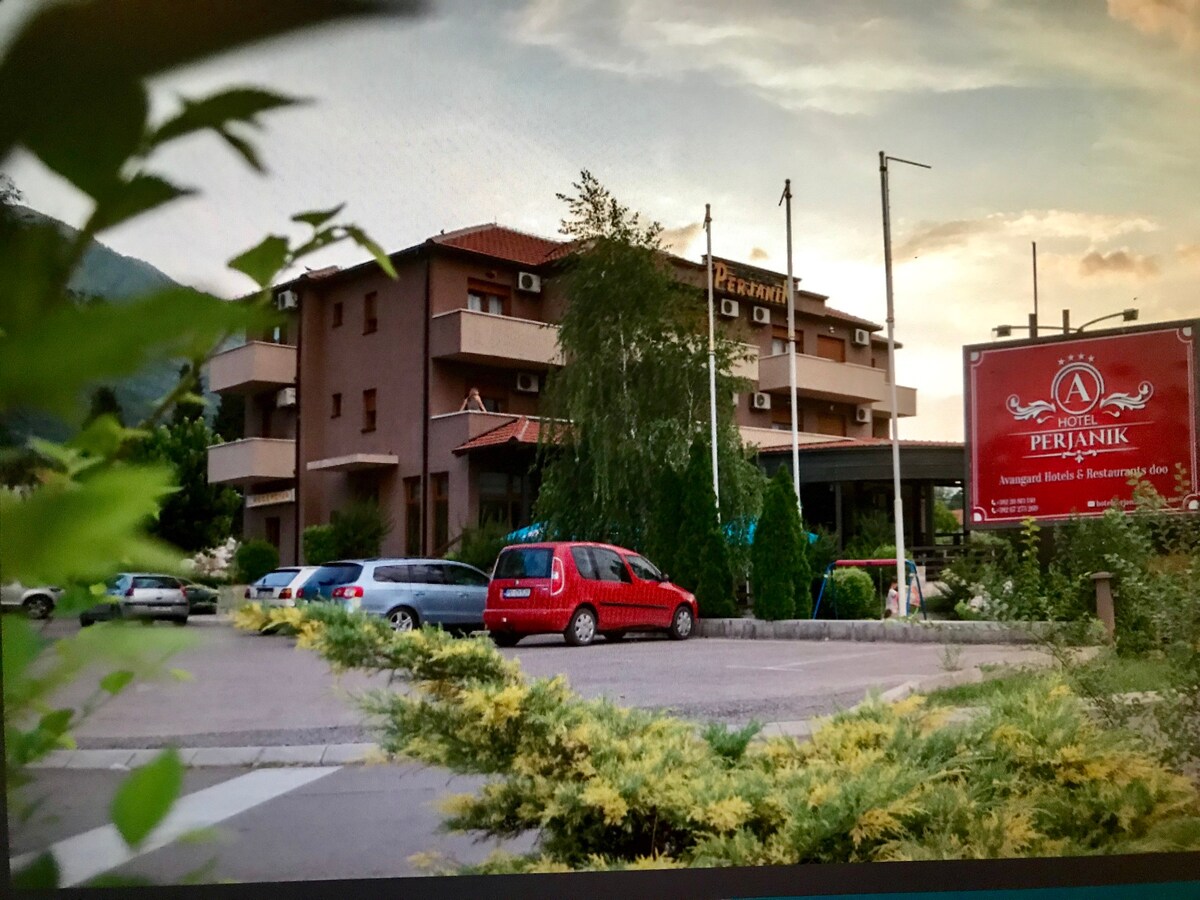 Hotel Perjanik