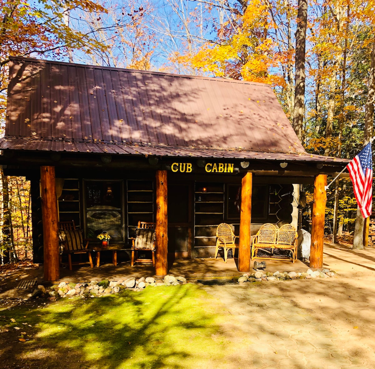 密歇根州麦基诺市附近的Cub Cabin