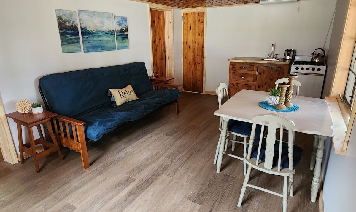 3 Cottages, Bonus Space w/ Lake Margrethe Access