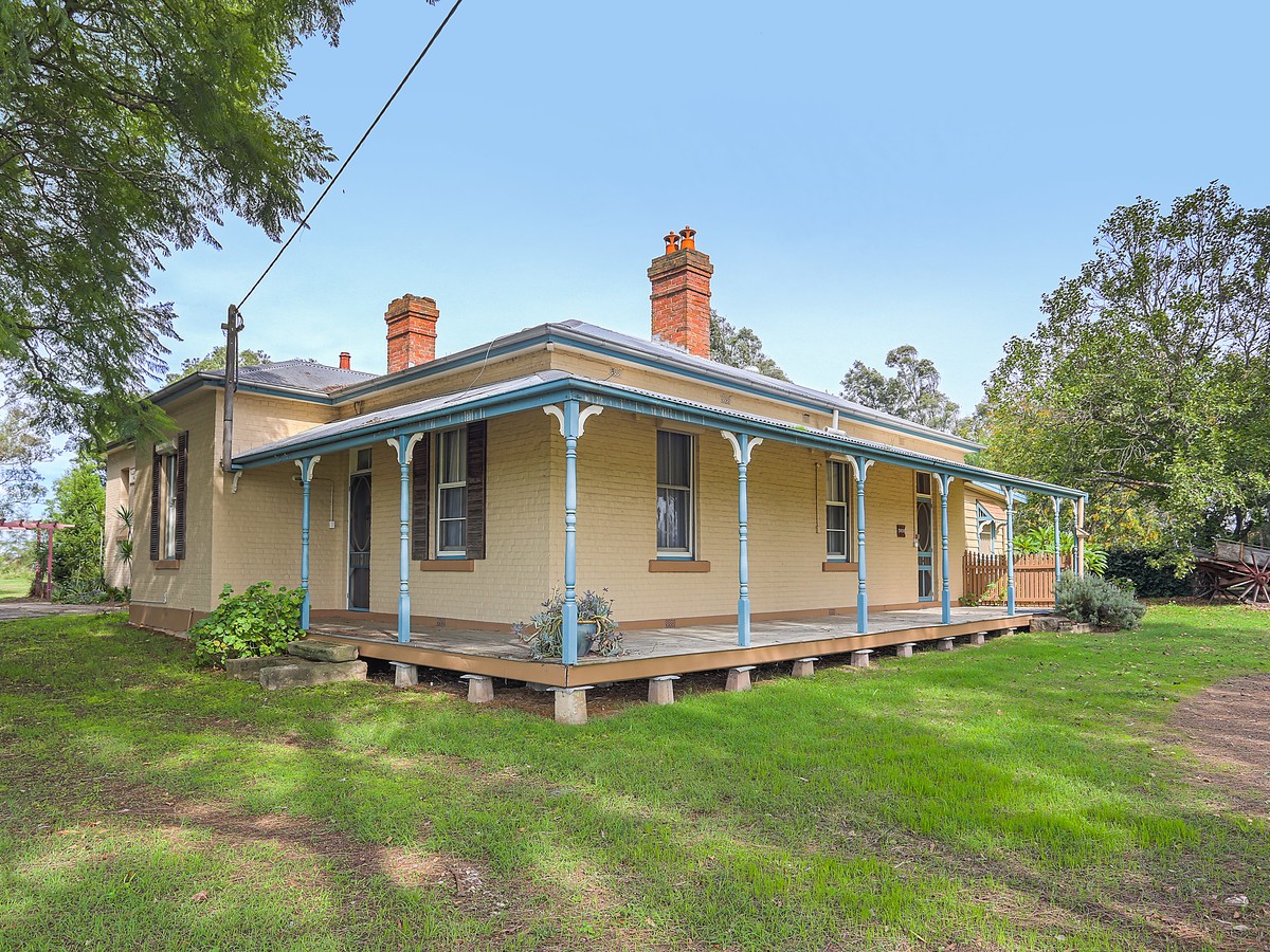 Historic Hunter Valley Old Schoolhouse, Pokolbin