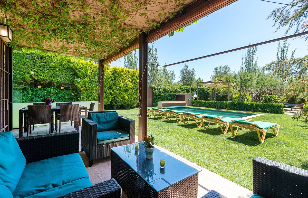 BAIX EMPORDÀ Rustic house rental