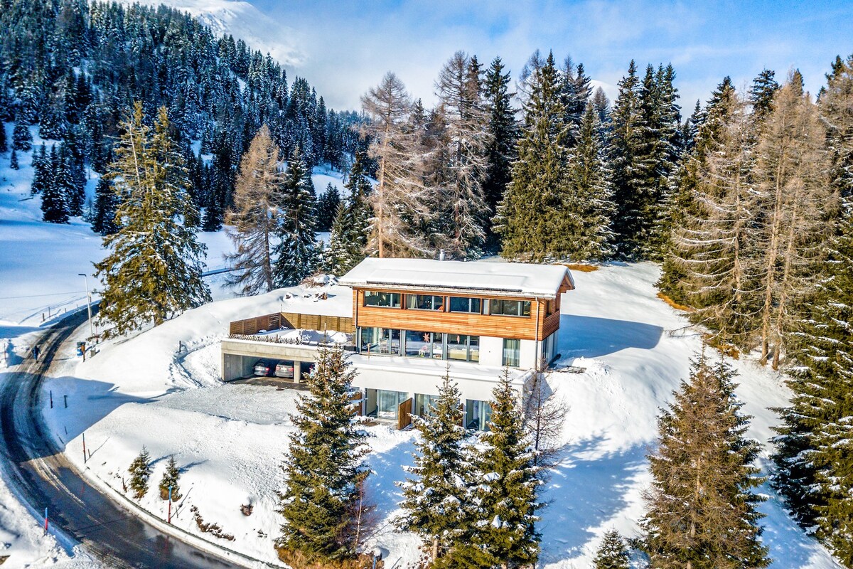 B&B direkt an Skipiste & Bikerouten Lenzerheide