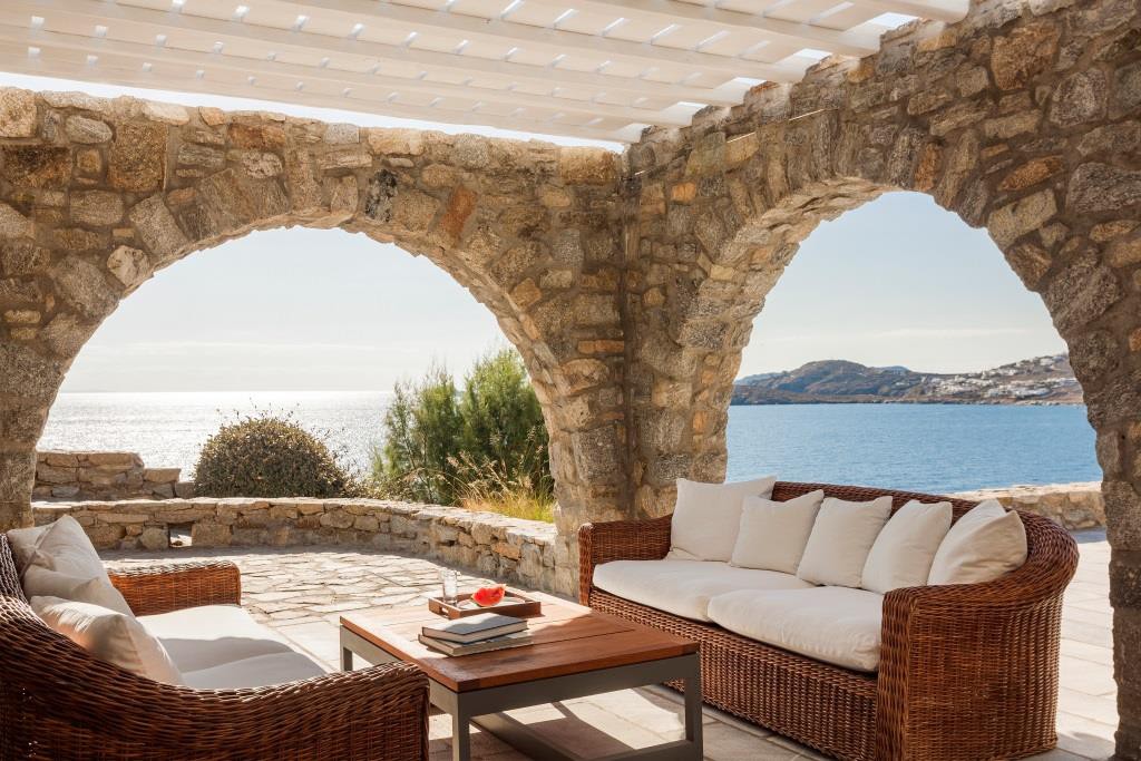 Mykonos Luxury Villa with Seafront Panorama