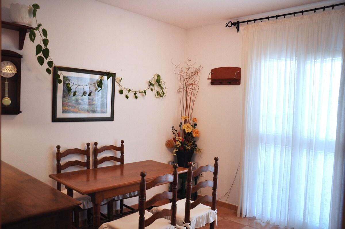 Casa Miel near the beach, WiFi, airco,satellite TV