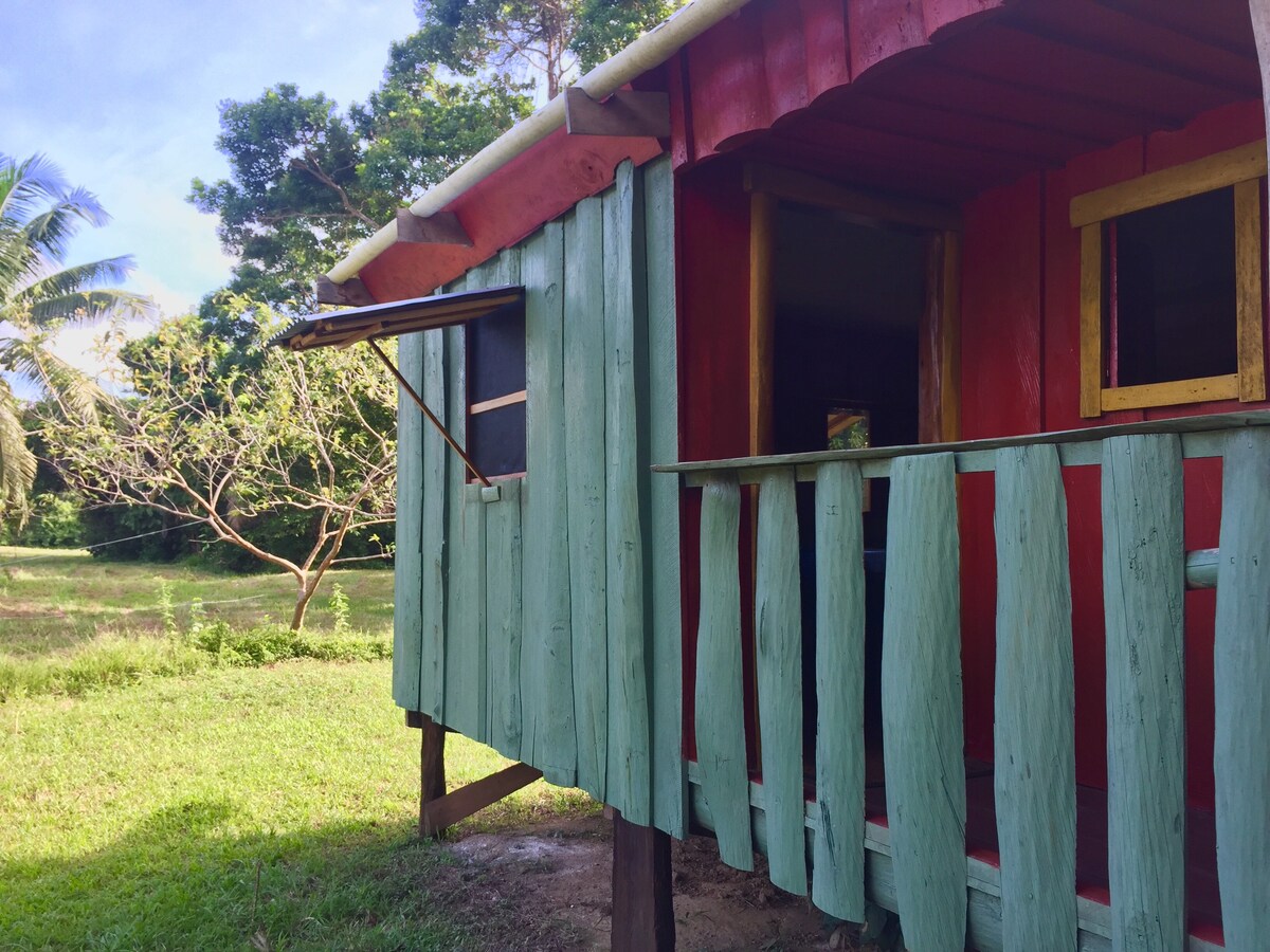 淡水溪小屋