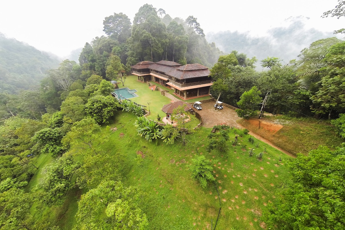 Jungle Peak Villa Puncak Timur East