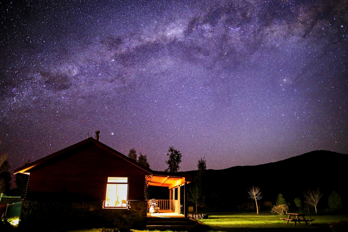 Kepler Oaks Chalet Farmstay